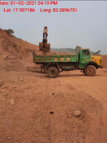 Raw material loaded for Crusher 